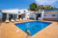 60-9001-5, Villa with pool and sea views for sale in moraira