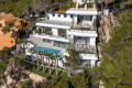 60-8334-5, Modern villa with sea views for sale in altea